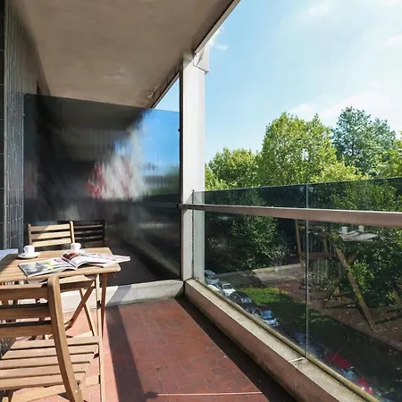 Contempora - Elvezia Park - Overlooking The Park - E33 Apartman *