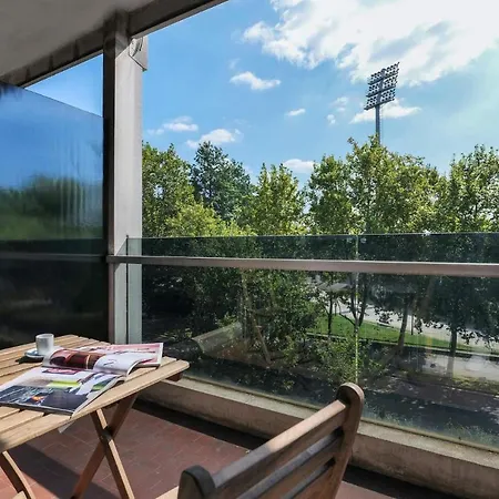 Contempora - Elvezia Park - Overlooking The Park - E33 Apartment